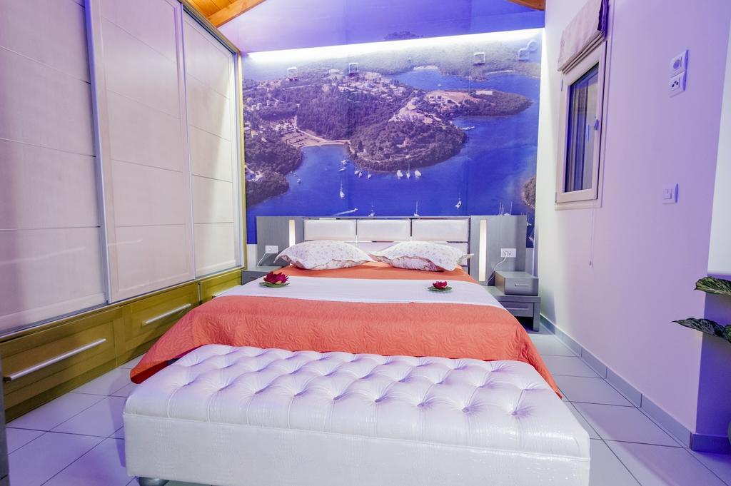 Saints Holiday home Plataria