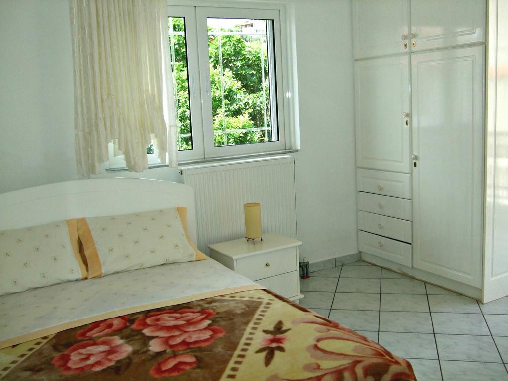 Guest house Kristallia Monastiraki (Phocis)