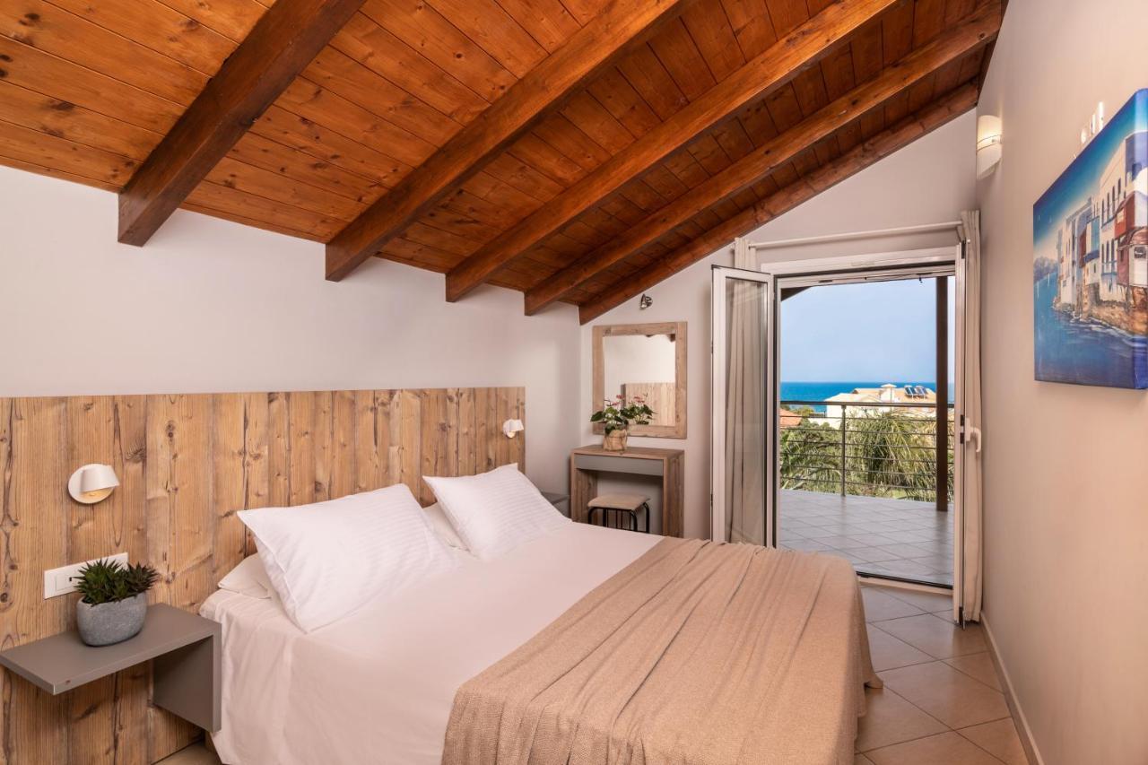 Armonia Boutique Aparthotel