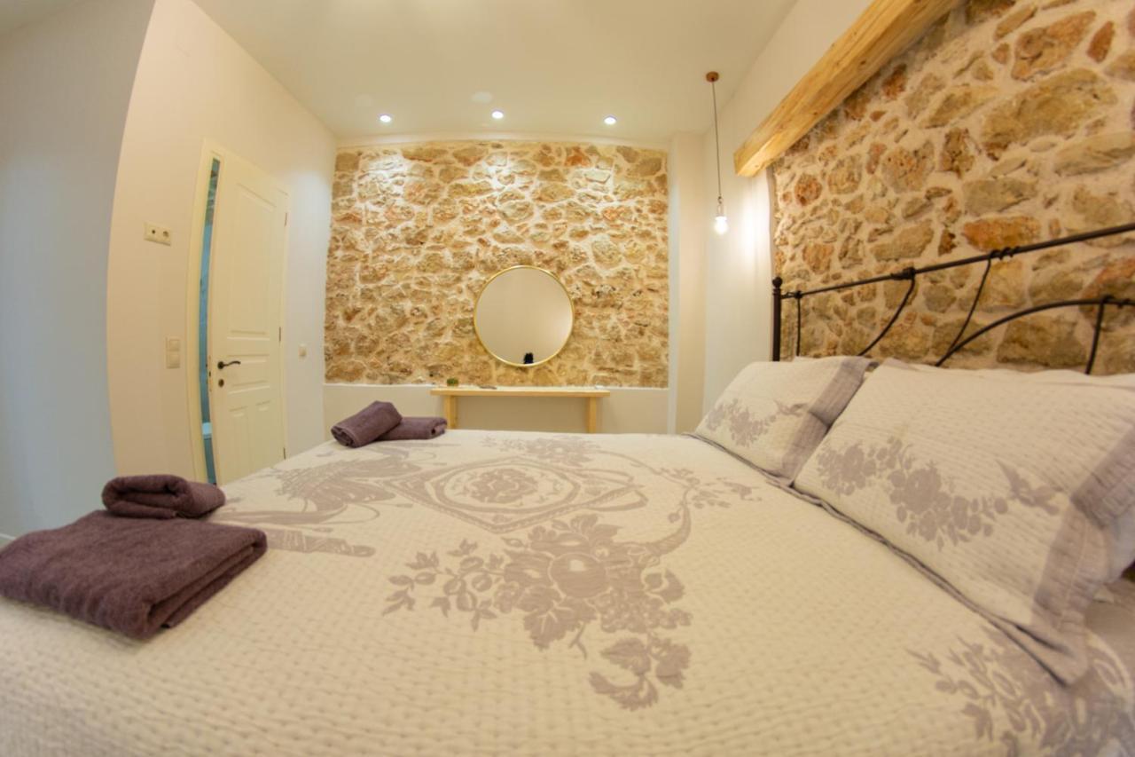 Villa Markezinis Lakones