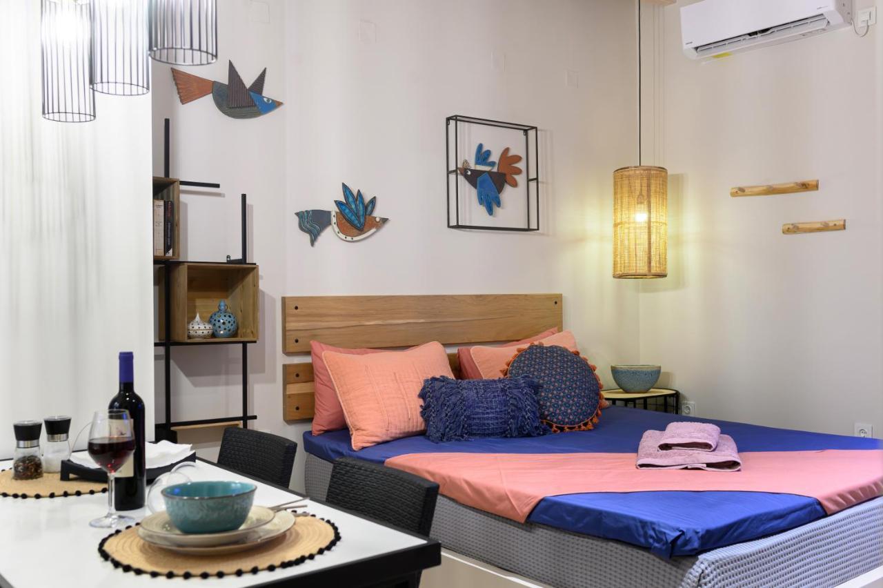 Fiorela's Casa- A Stylish Loft In The Heart Of *