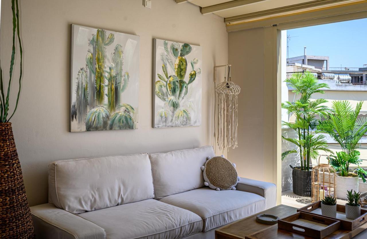 Fiorela's Casa- A Stylish Loft In The Heart Of Apartment