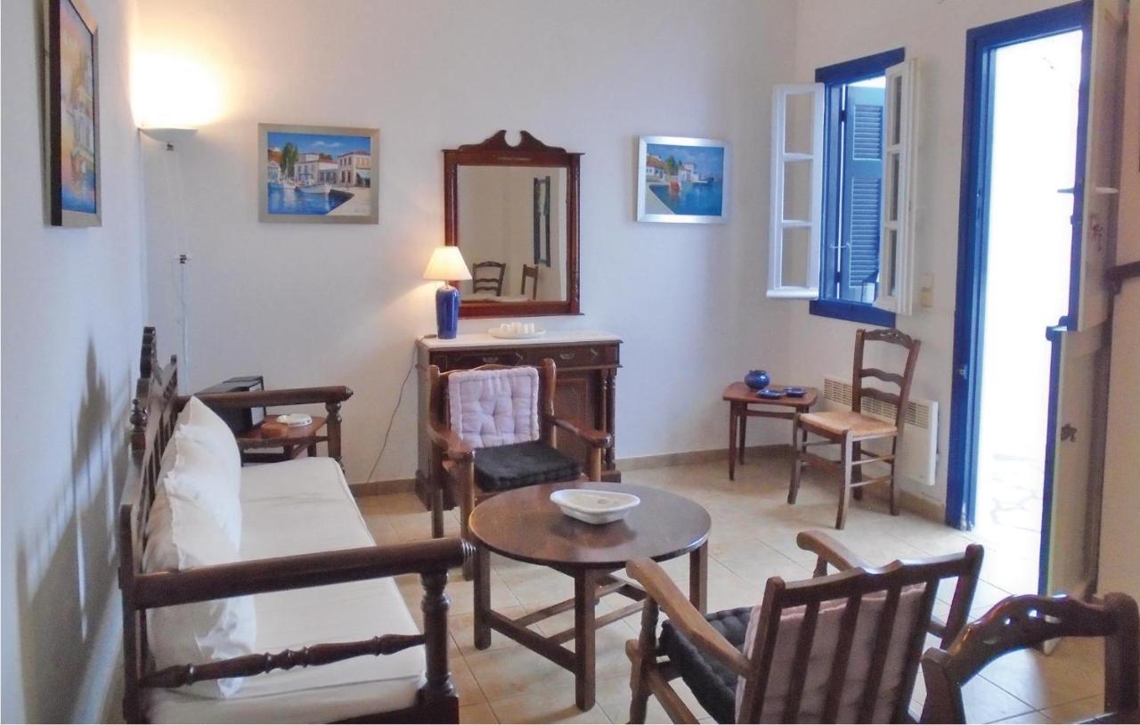 Beautiful In With Kitchen * Panormos (Tinos)