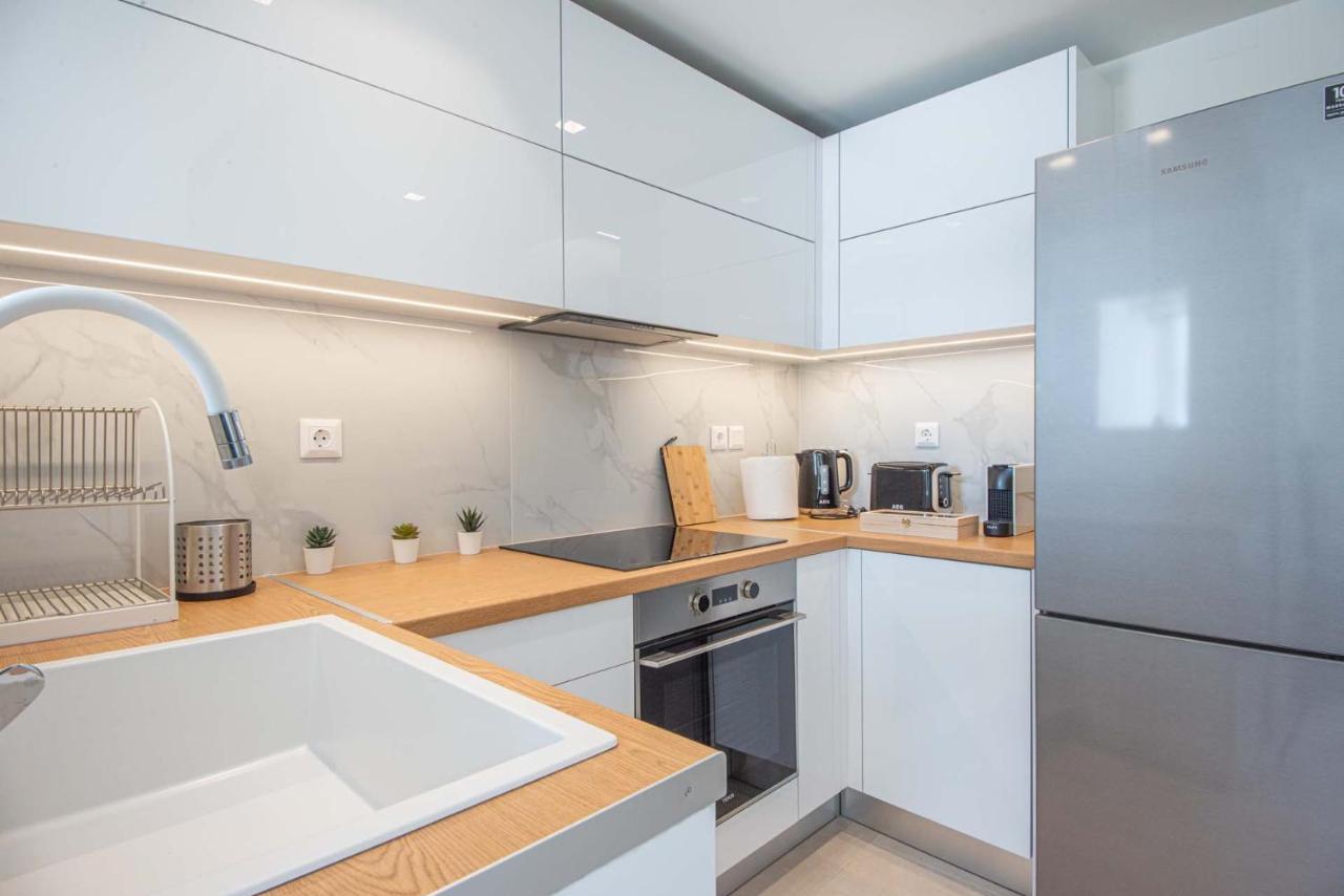Apartment Luxury Marine View