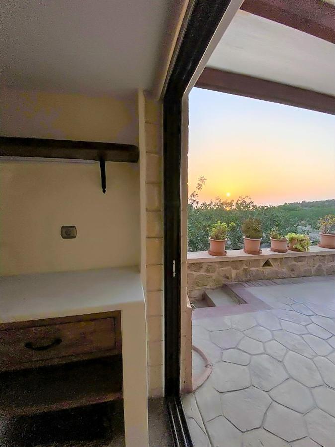 Pistachio Guesthouse, παραδοσιακός Vathi (Aegina)
