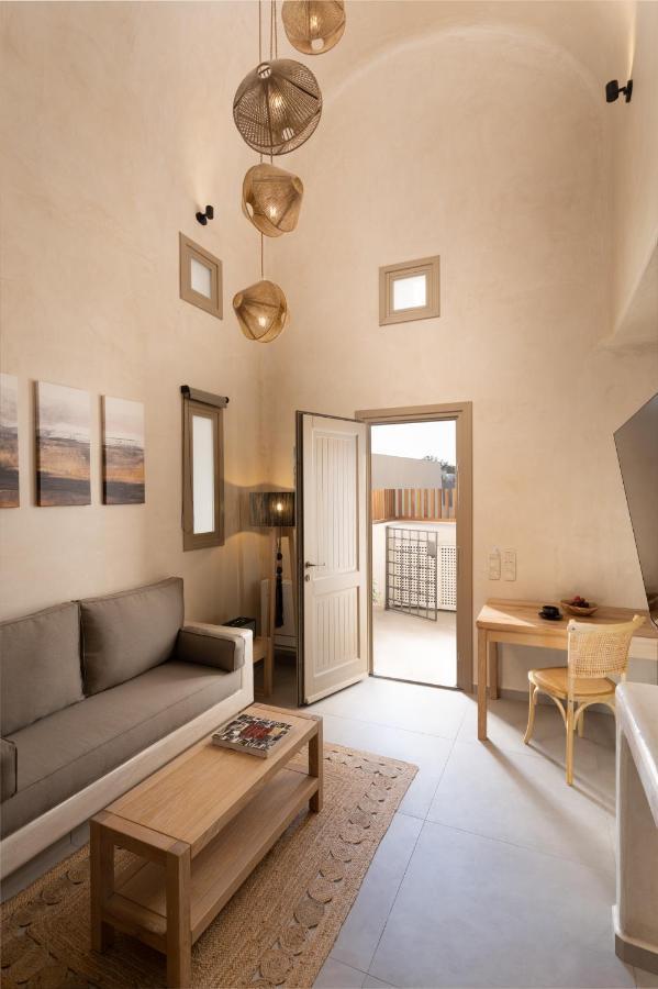 Areos Luxury Apartment *