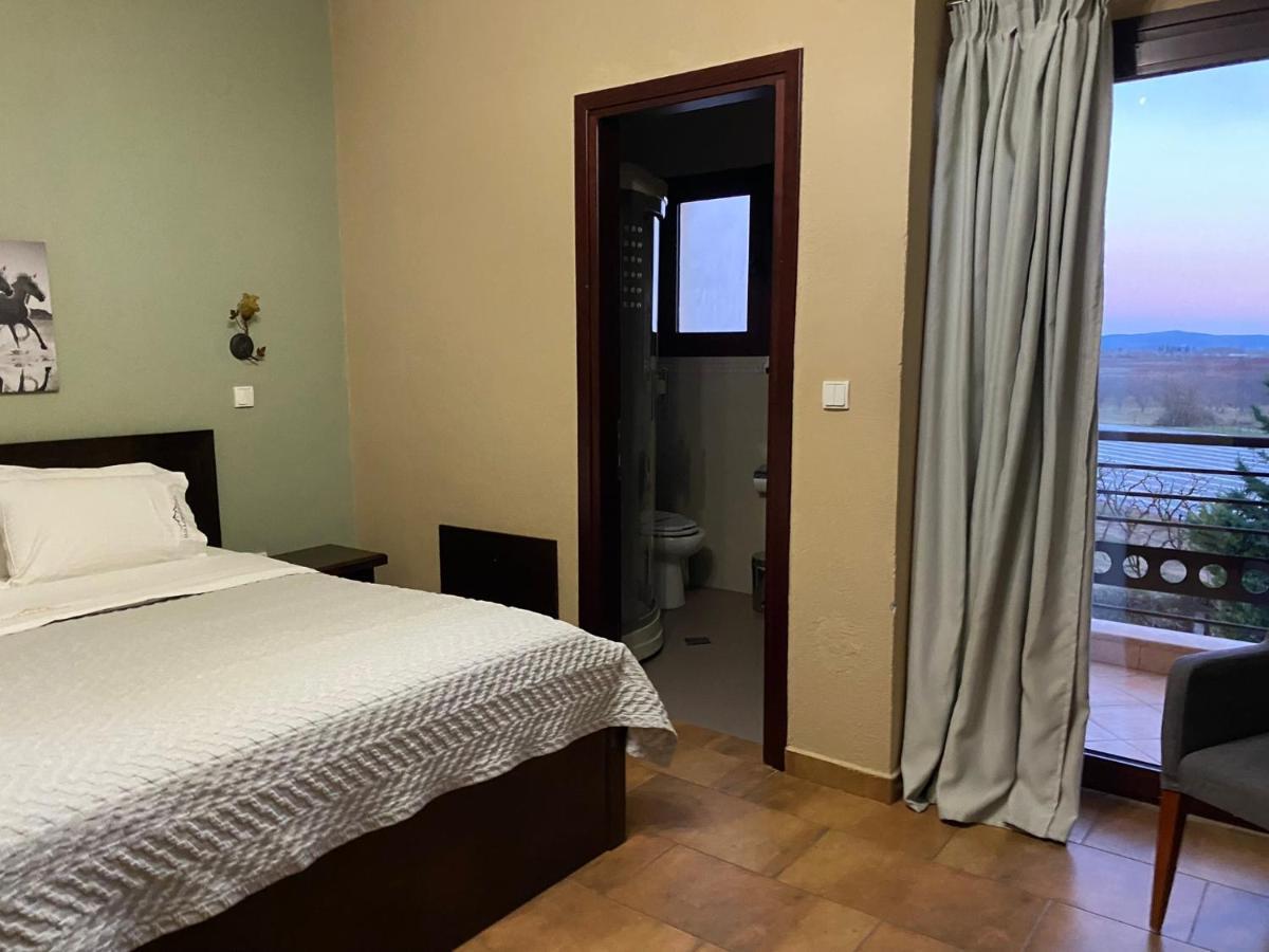 Gea Kaimaktsalan & Hotel