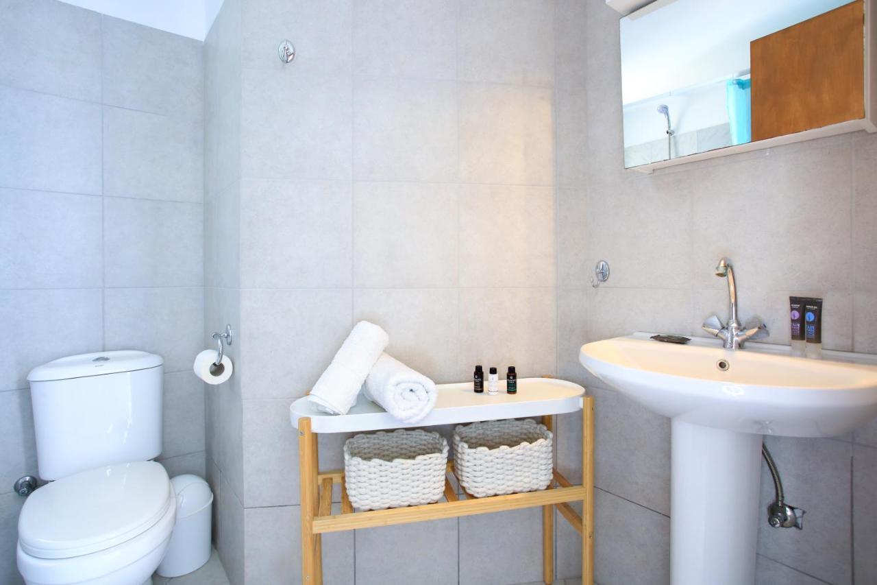 Beautiful With Sea View - Sleeps 2-6 - Travel Cot Included *