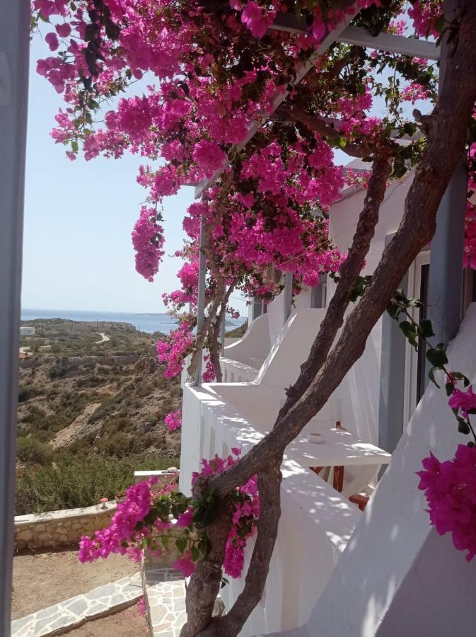 Nina Aparthotel Amoopi