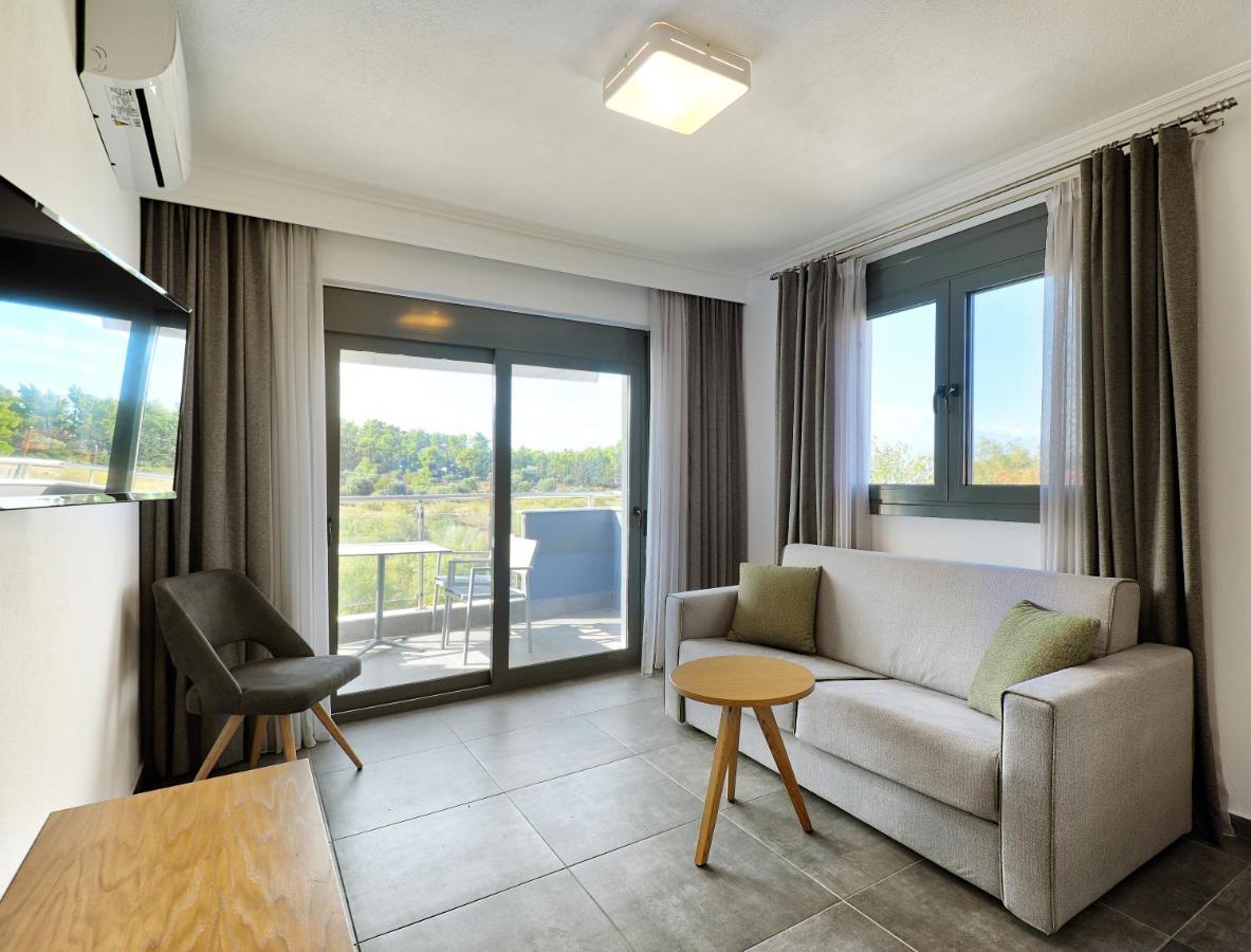 Aparthotel Botanica Luxury Neos Marmaras