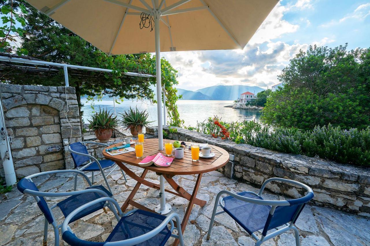 Villa Kefalonia Original - Alexander Beachfront *
