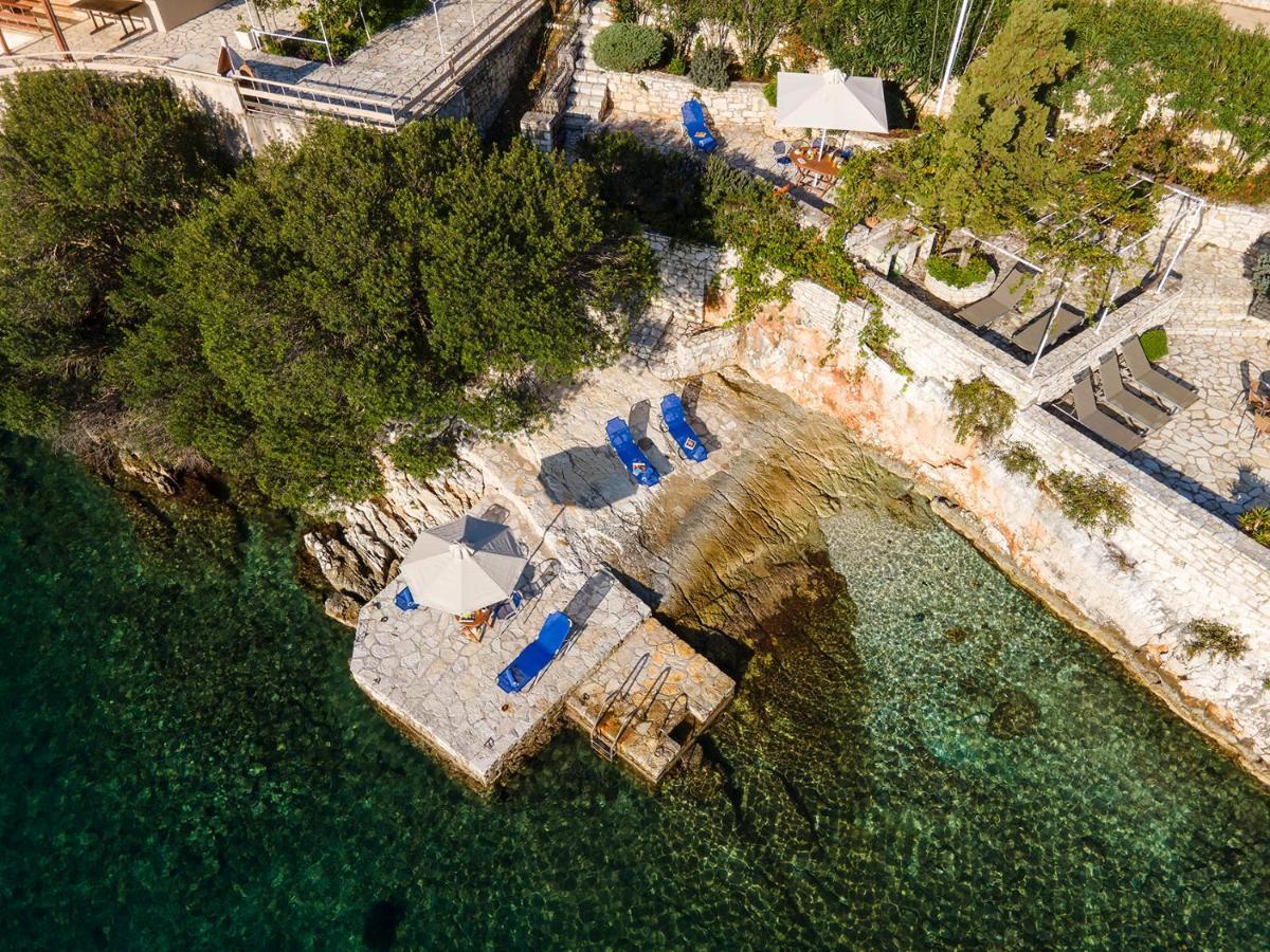Kefalonia Original - Alexander Beachfront Villa