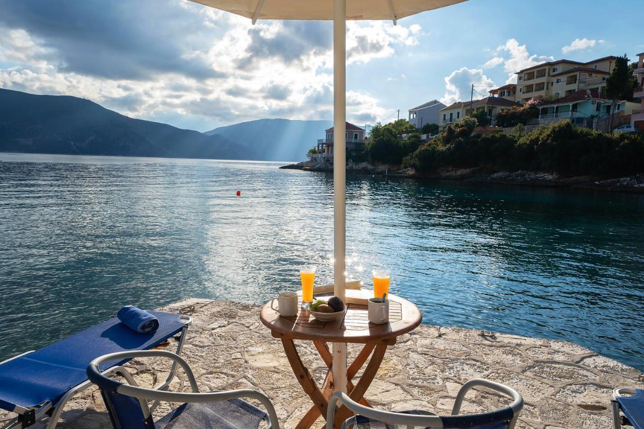 Villa Kefalonia Original - Alexander Beachfront Fiskardo