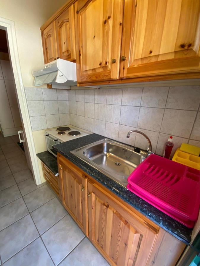 Marathes Studios Aparthotel