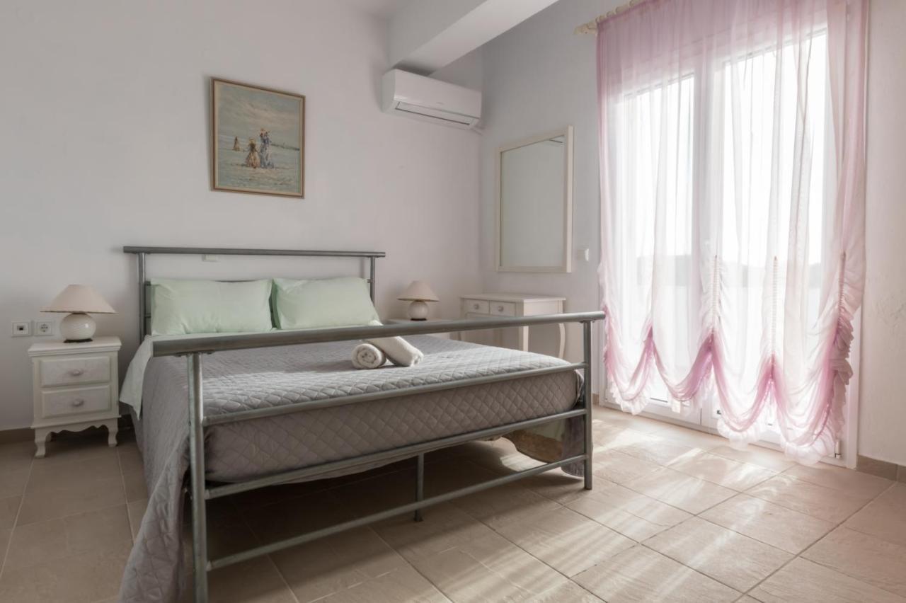 Botzi-the House On The Hill Apartment Marathias (Corfu)