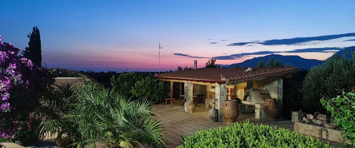 Apartment Stonehouse Olivelia - Afrathias Tympaki