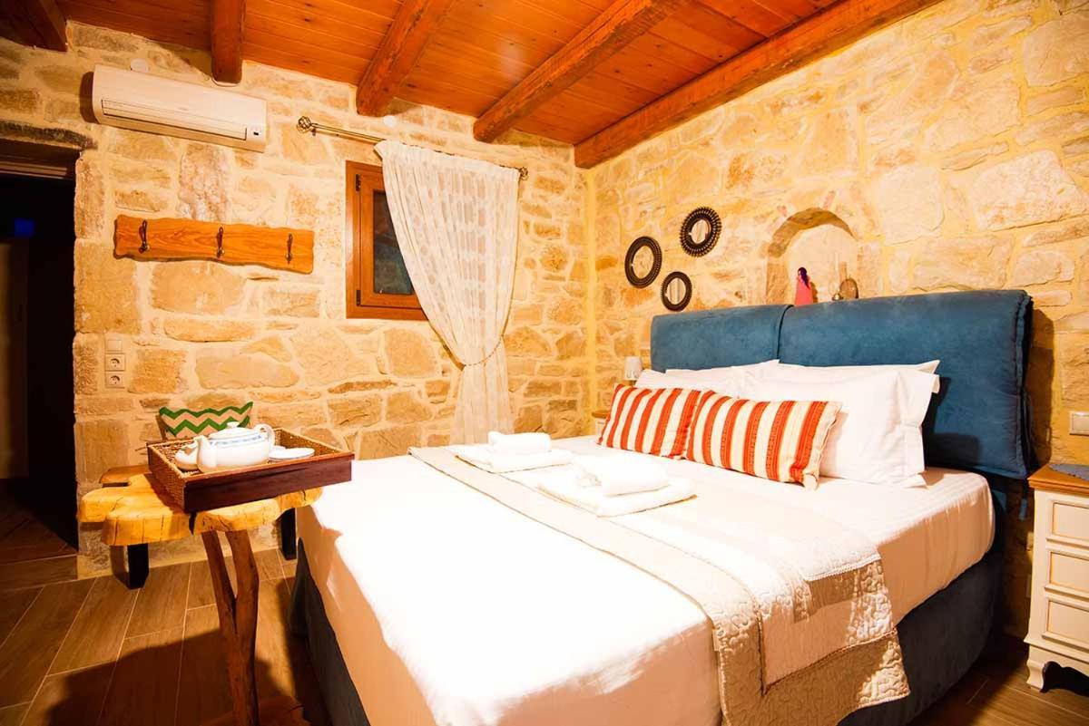 Apartment Stonehouse Olivelia - Afrathias *