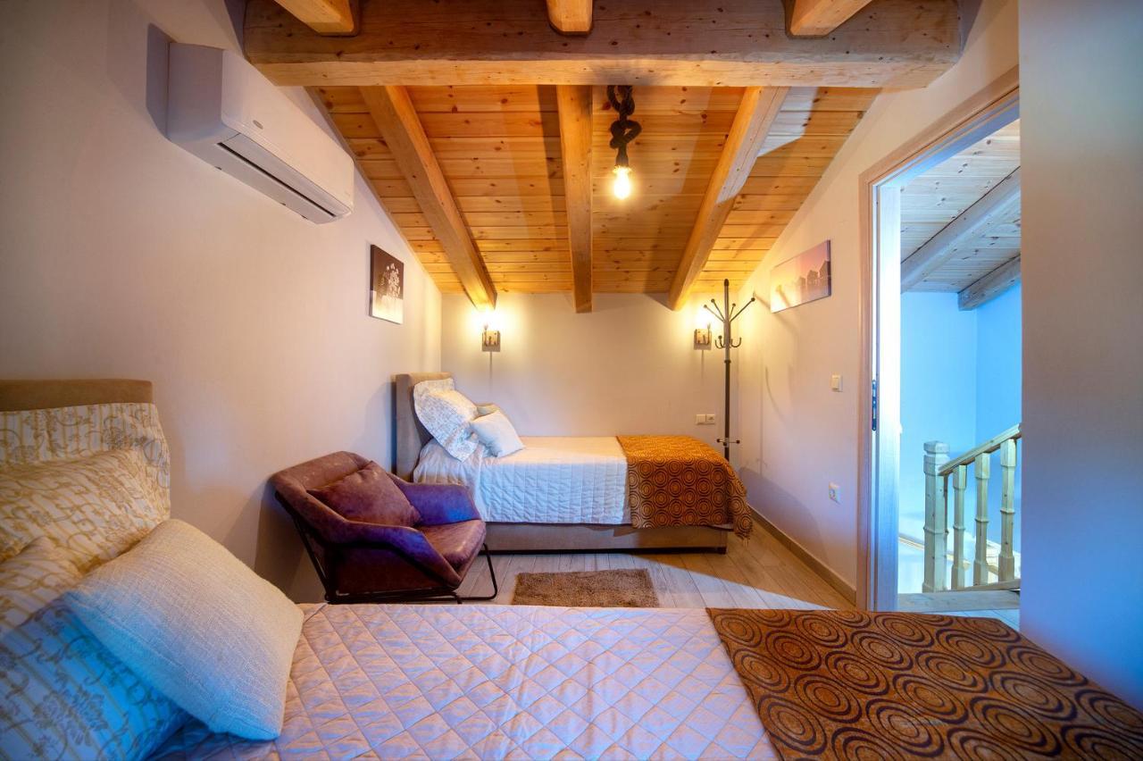 Family's Nest Lakka (Paxos)