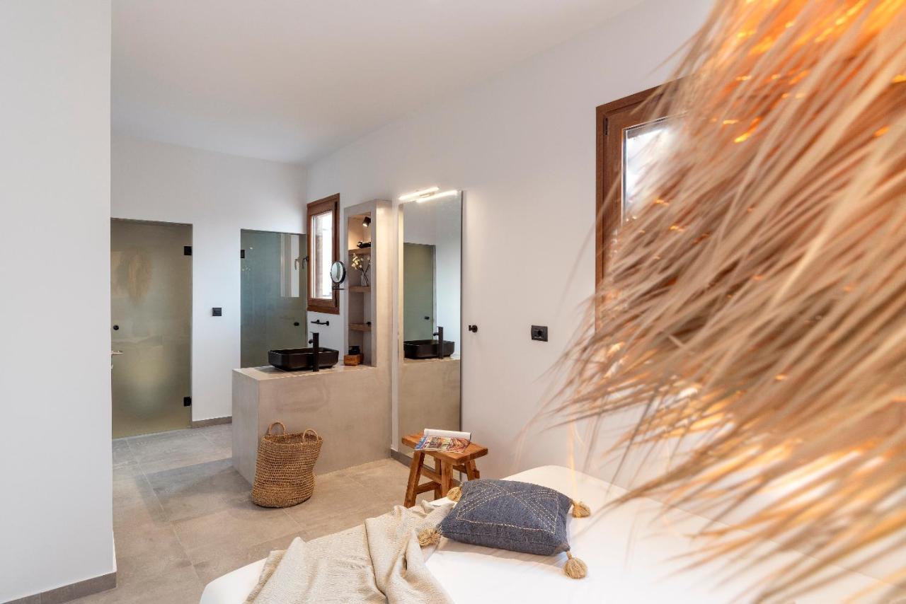 Luxury Nissovilla With Private Pool & Sea Views Villa *