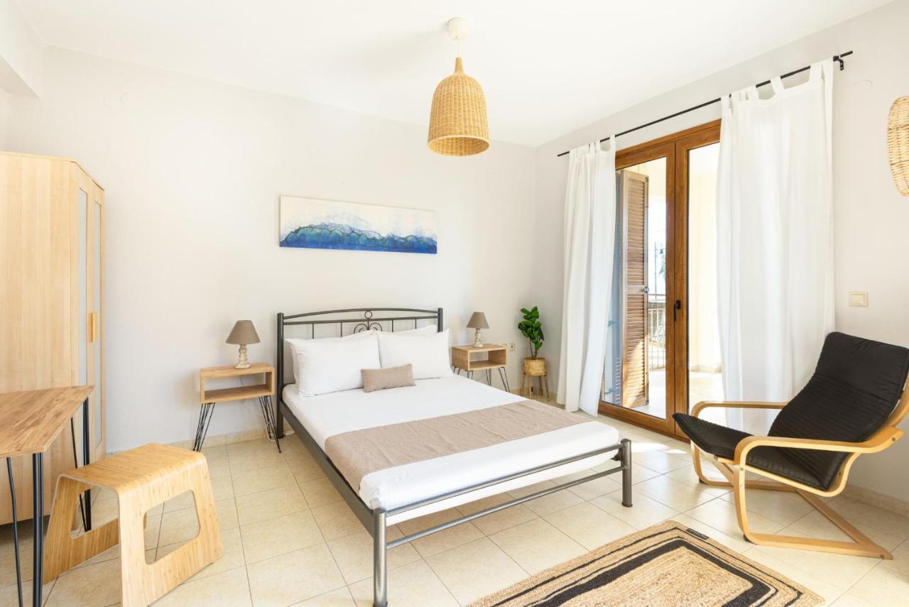 Villa Vitamin Sea Beachfront Villa, Sithonia #feelslikehome