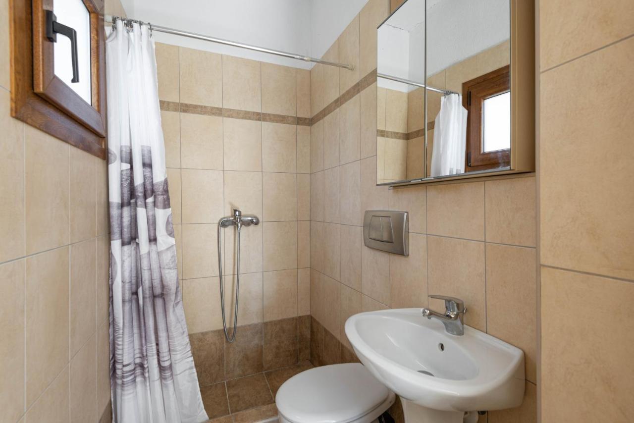 Villa Vitamin Sea Beachfront Villa, Sithonia #feelslikehome *