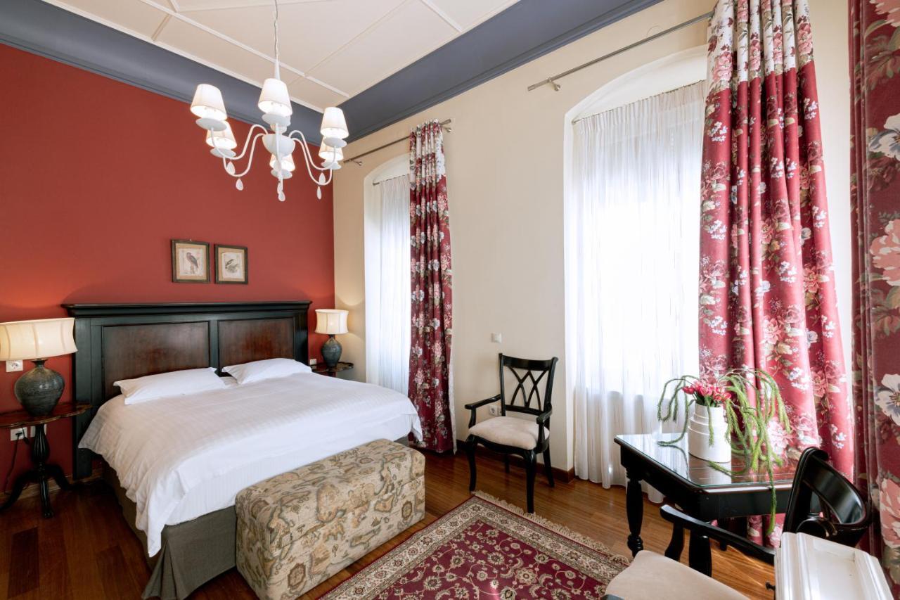 Kastello Hotel 3*