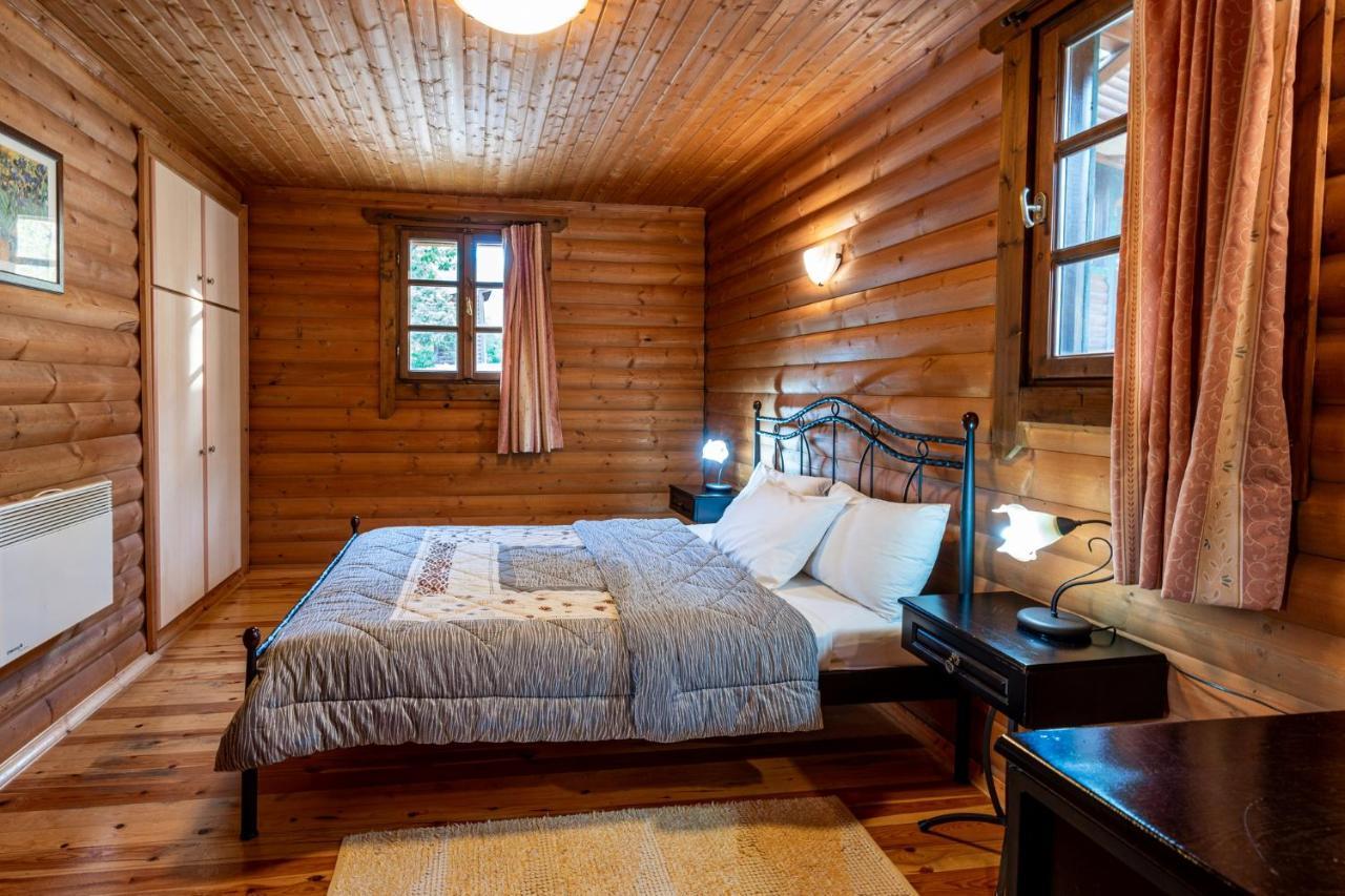 Likouresi Village Aparthotel Karpenisi