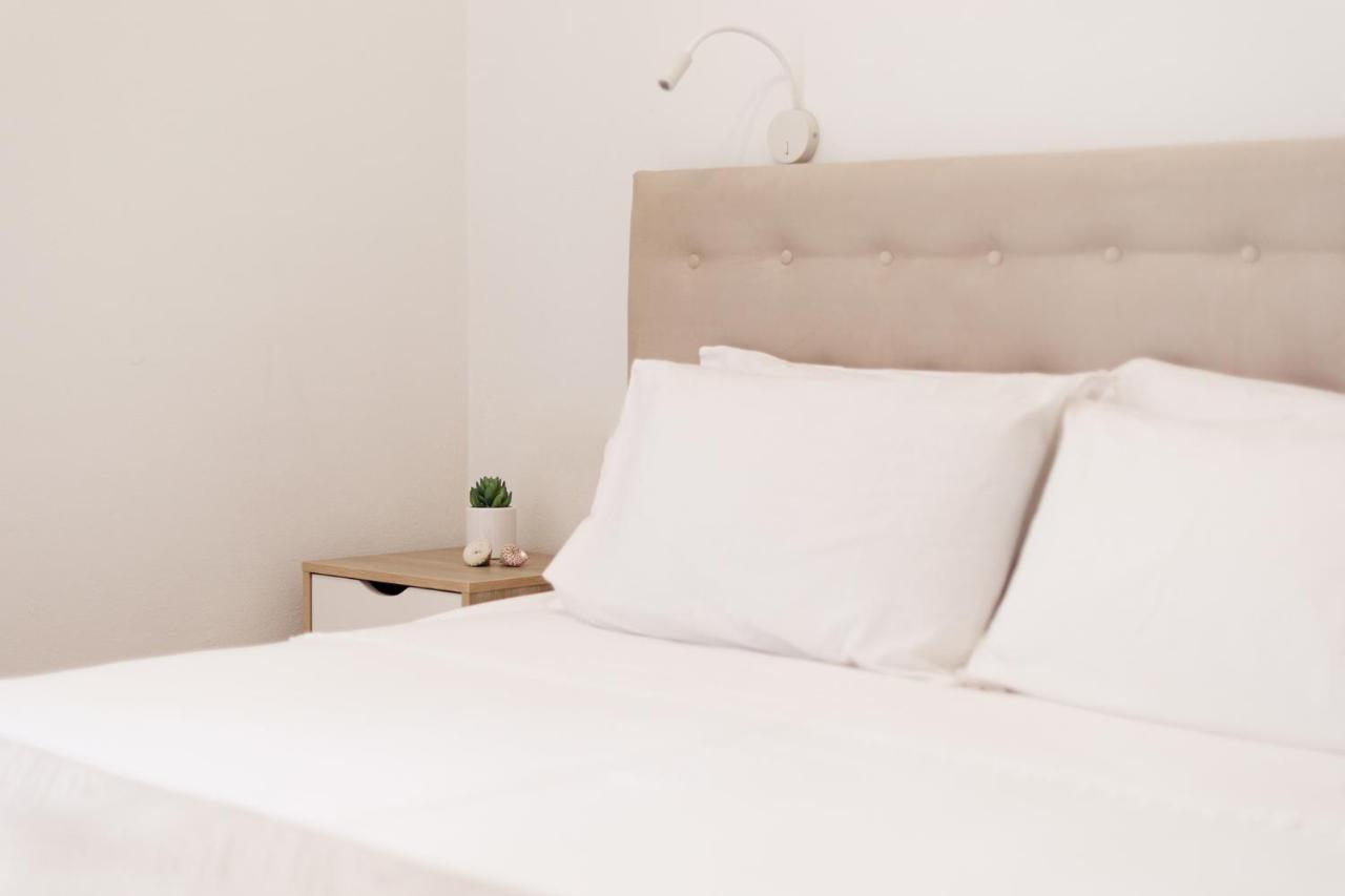 Salt & Sun By Konnect, At Kaminaki Apartment Nisaki (Corfu)