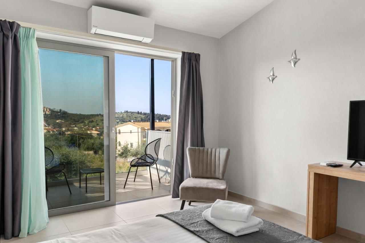Sarah Luxury Sivota (Epirus)