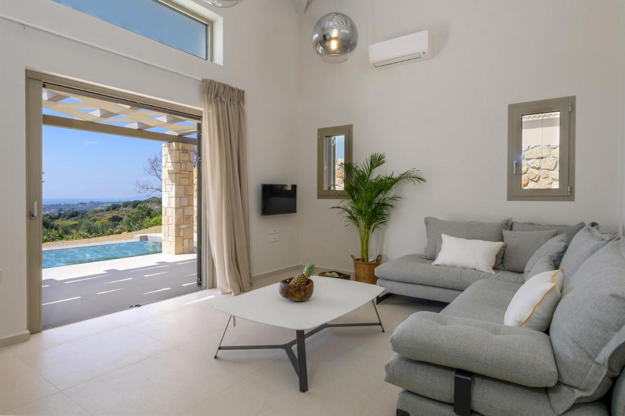 Charis - Zeus Blue Villas, Kefalonia Villa