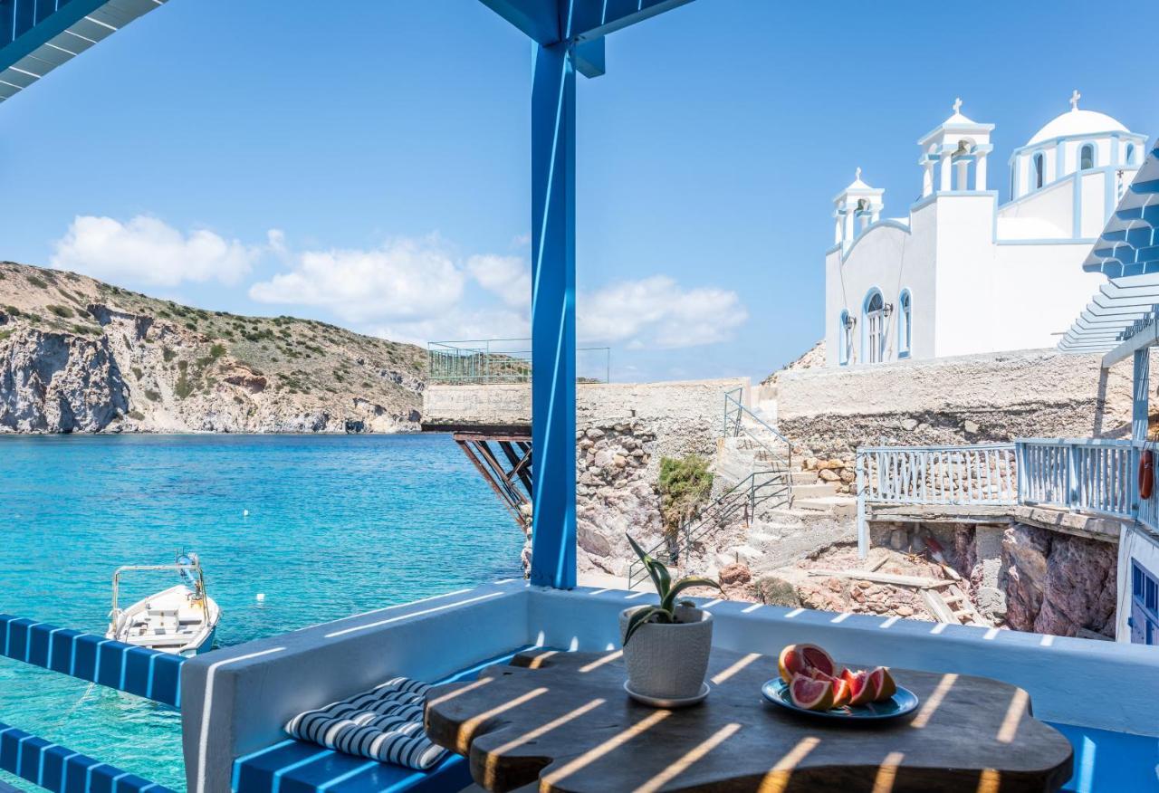 Aquanis Anchored, Sea Front House, Holiday home Firopotamos