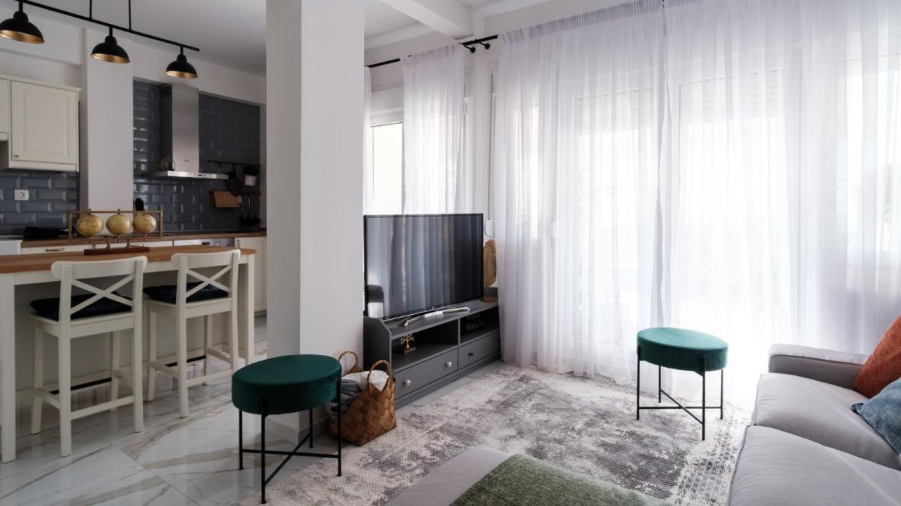 Is Apartment *