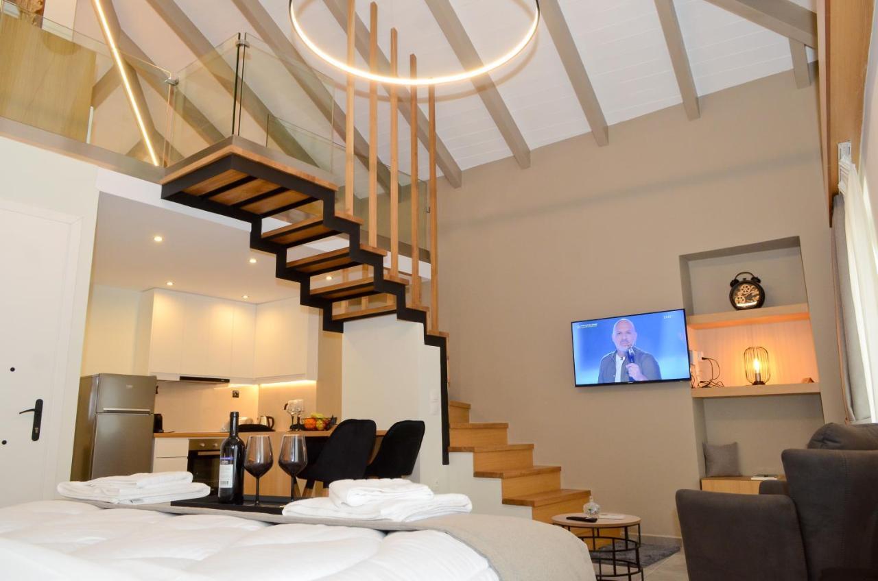 Roloi Apartment Nafpaktos