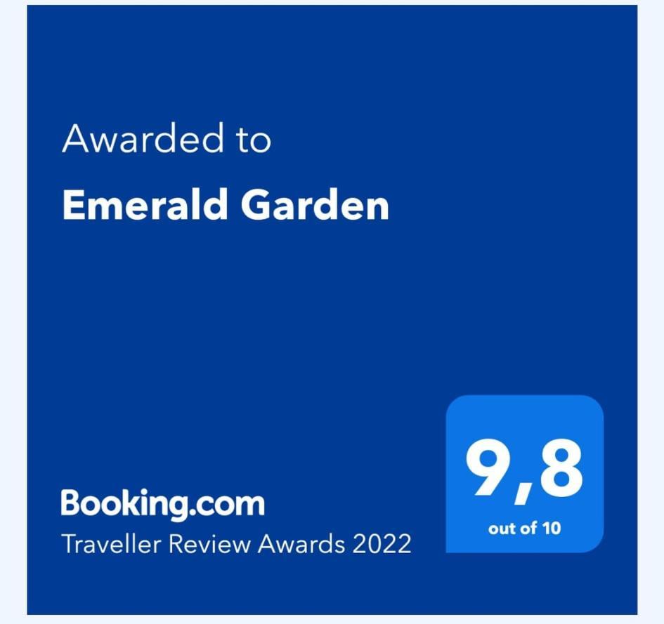 Emerald Garden I & Ii Apartment *