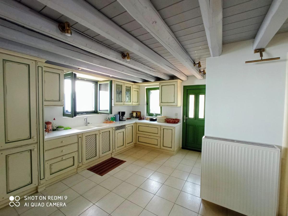 Sklithro In The Heart Of The Forest With Magnificent View Of The Sea Just 10 Minutes From It * Agiakampos (Volos)