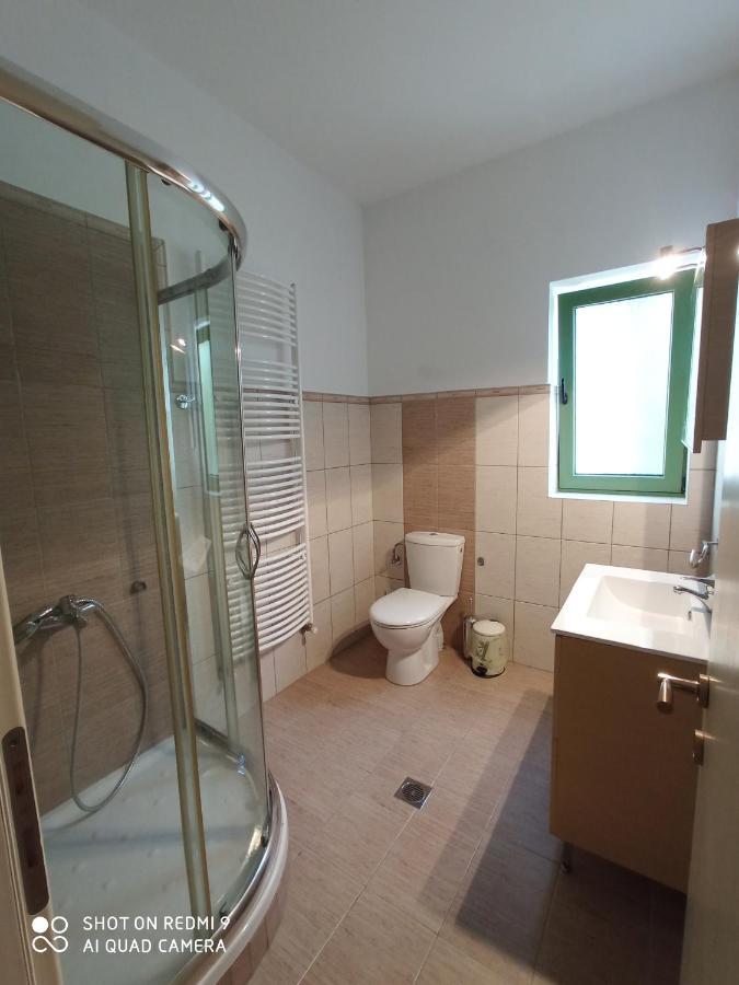Sklithro In The Heart Of The Forest With Magnificent View Of The Sea Just 10 Minutes From It Agiakampos (Volos)