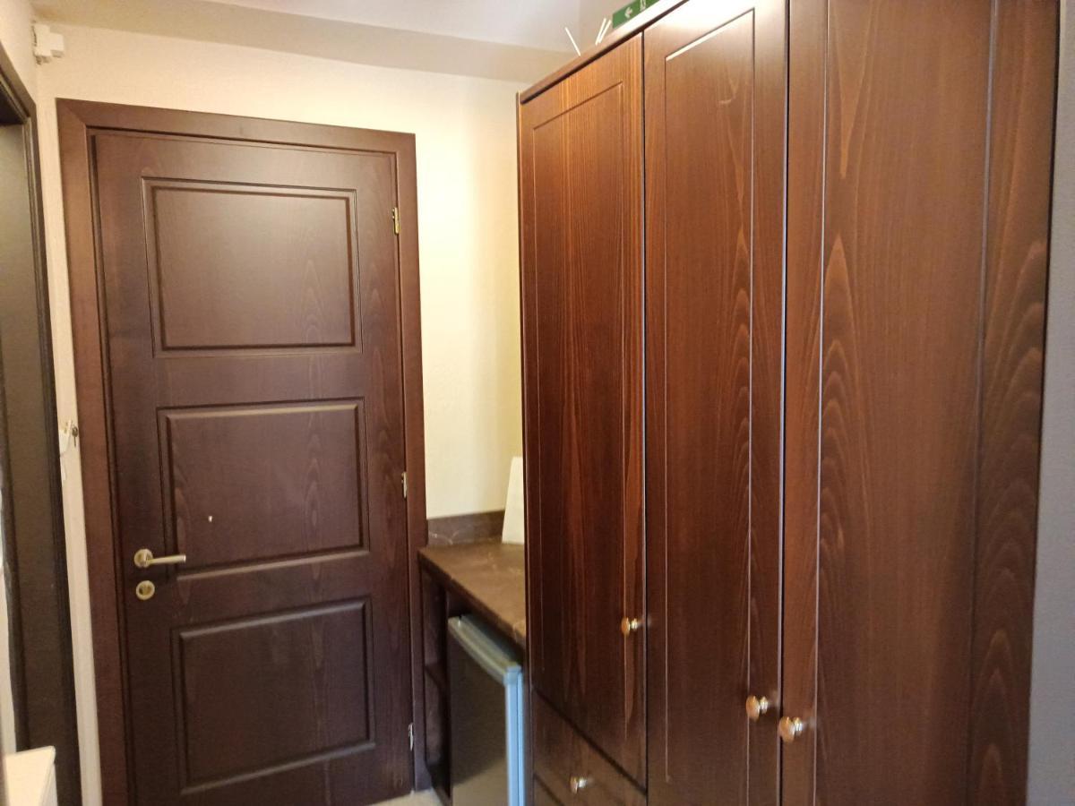 Spartacus House Hotel 3*