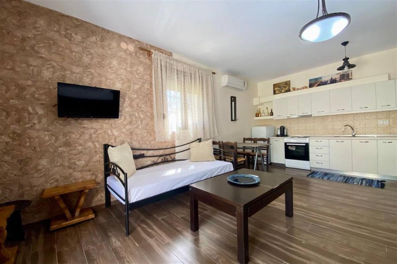 Apartment Aggeliki *