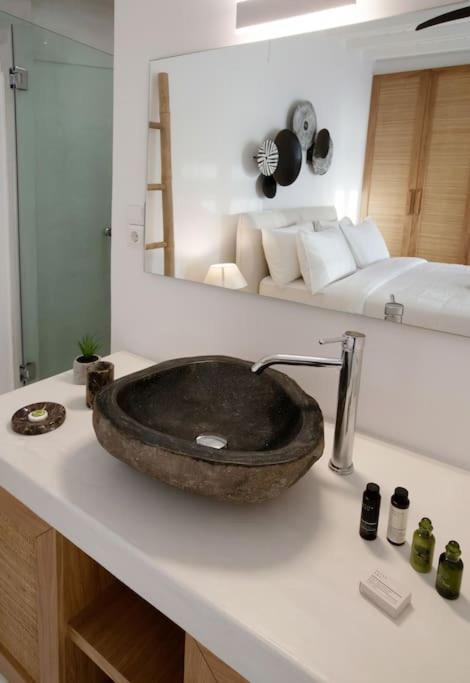 Mykonian House In Elia By Ghh *