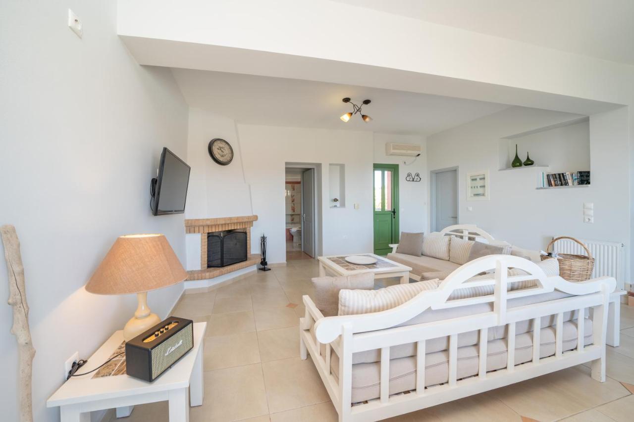Villa Syriti *