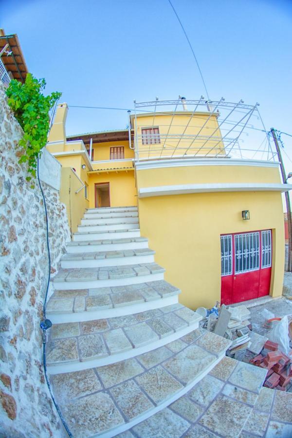 Markezinis Villa *