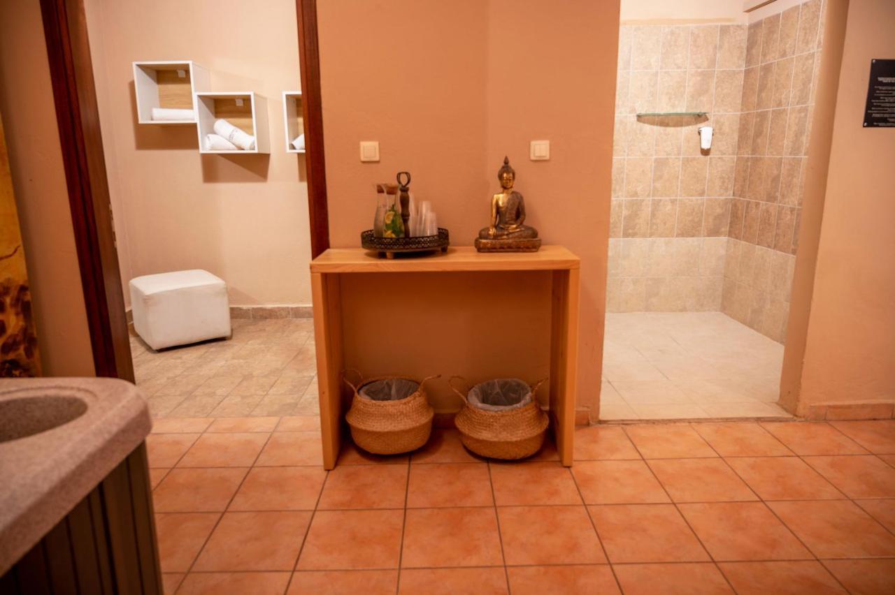 Hotel Agnantio & 3*