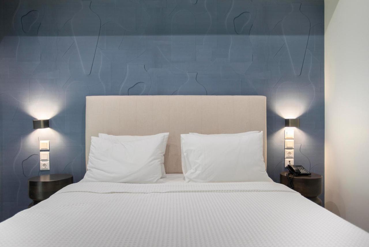 Phidias Hotel