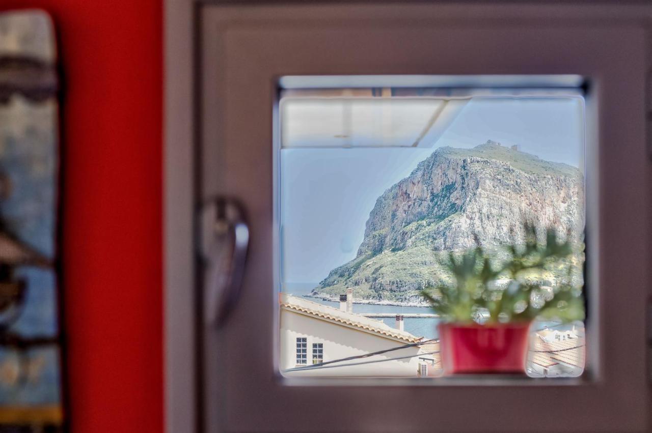 Modern Flat With Panoramic Sea View Monemvasia