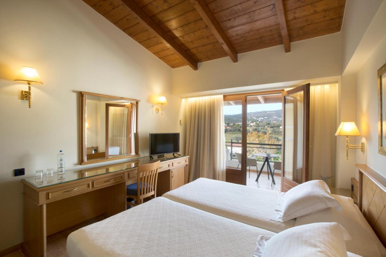 Negroponte 5* Eretria (Evia)