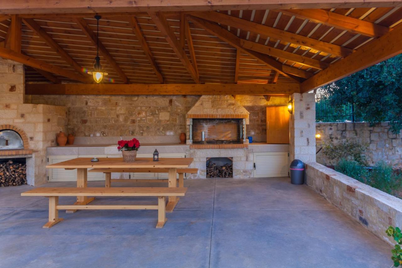 Villa Dafni With Private Pool