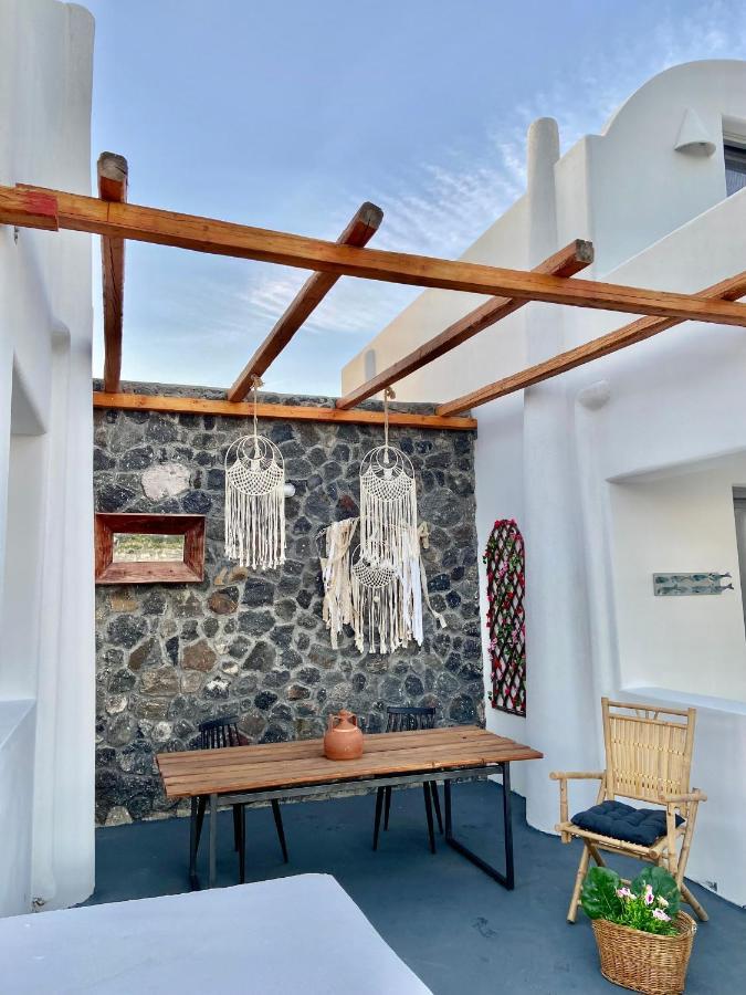 Aeron Villa