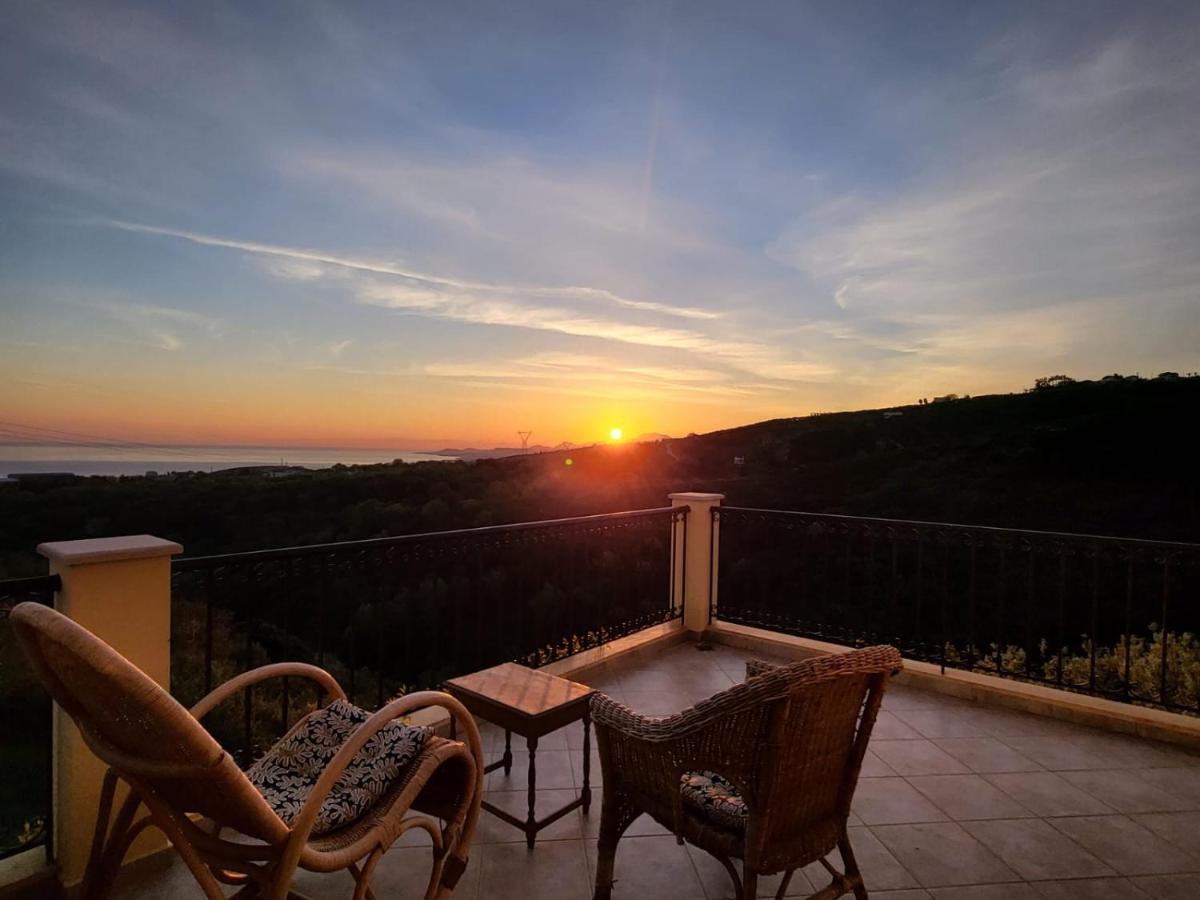 Villa Farangi Gallos