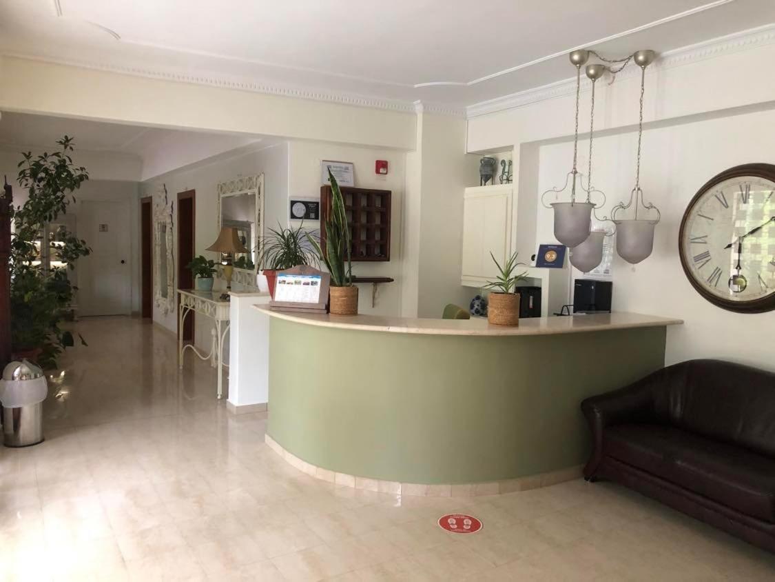 Pantheon Hotel