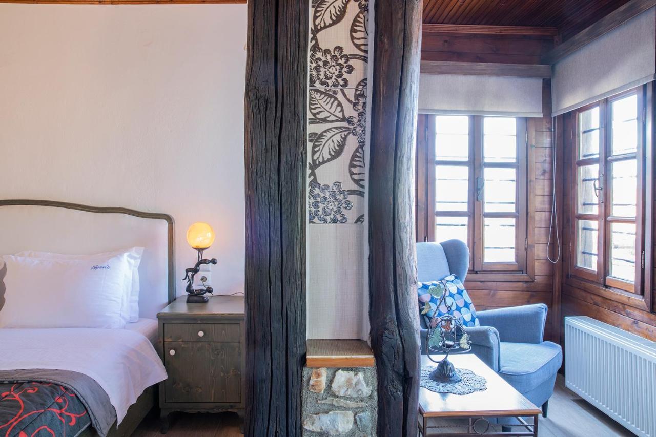 Ourania Guest house *